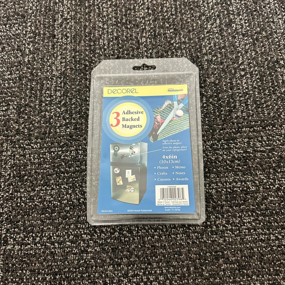 Vintage Decorel - 3 Adhesive Backed Magnets